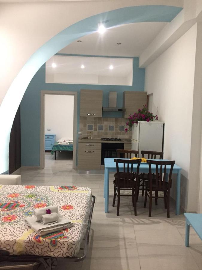 Casa In Borgo Marinaro Apartment จีอาร์ดีนี นักซอส ภายนอก รูปภาพ